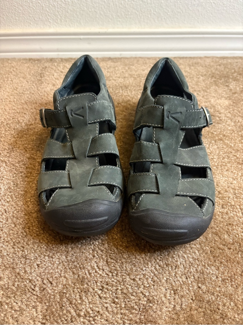 Keen Olive Green Closed-Toe Outdoor Sandals